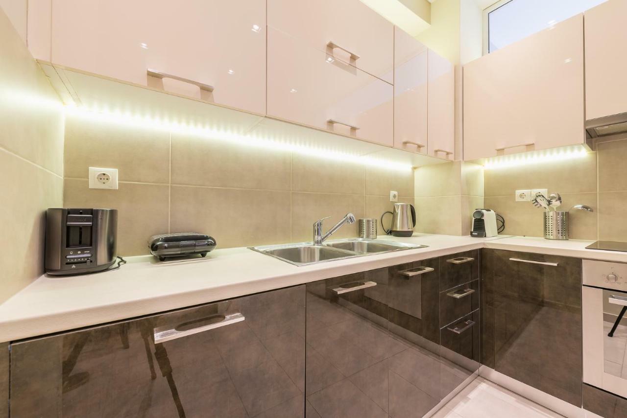 The Syntagma Edition Apartment أثينا المظهر الخارجي الصورة